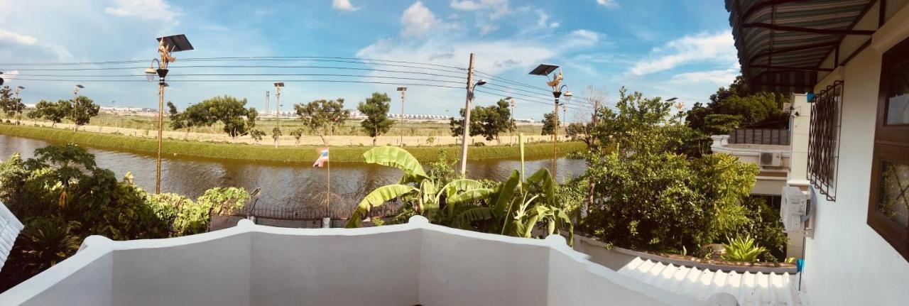 Baan Chang Guesthouse Ban Khlong Thewa Exteriör bild
