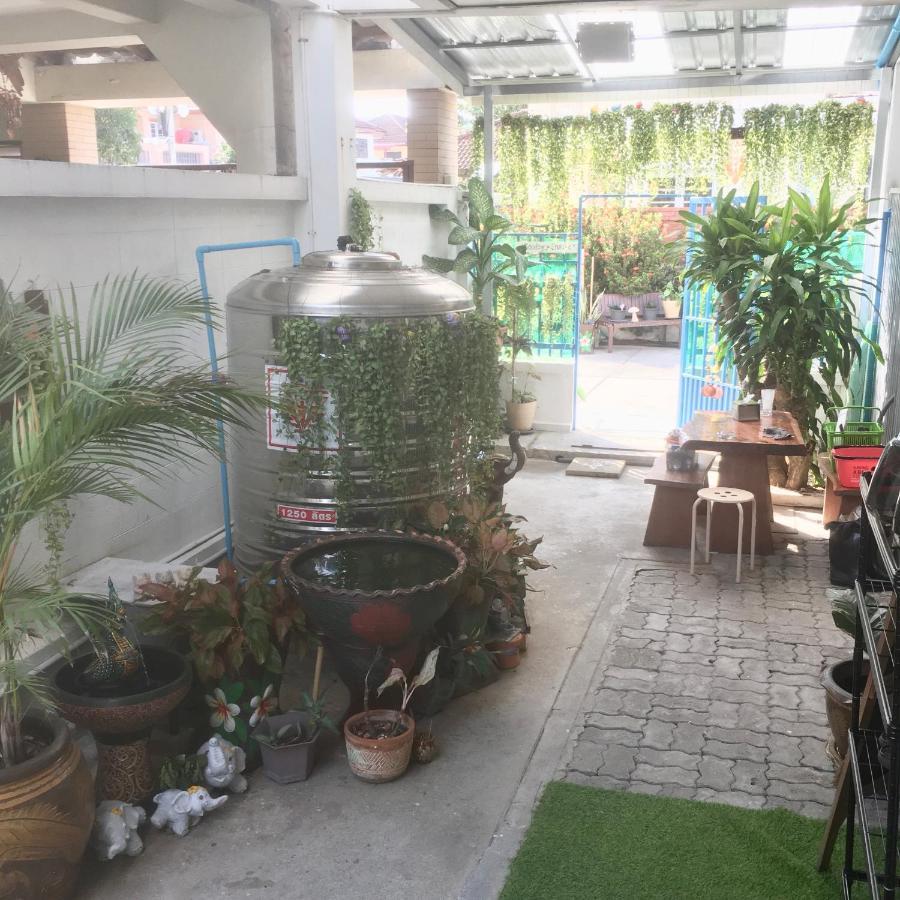 Baan Chang Guesthouse Ban Khlong Thewa Exteriör bild