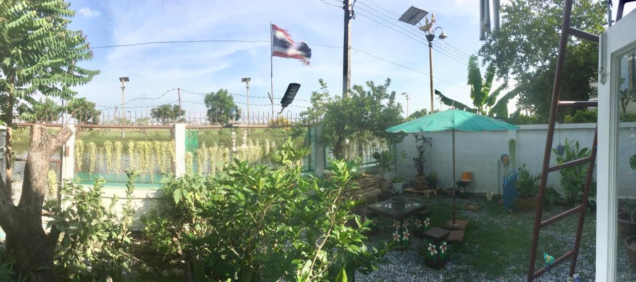 Baan Chang Guesthouse Ban Khlong Thewa Exteriör bild